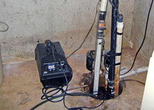 Pedestal sump pump system installed in a home in Chantilly